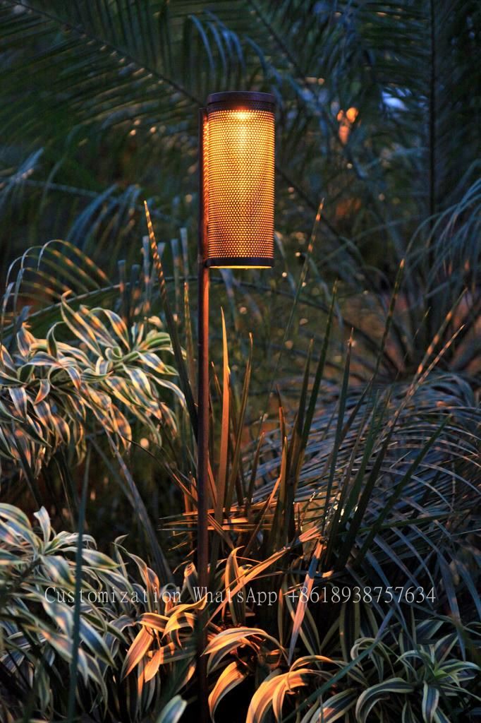 Durable and Stylish: The Ultimate Guide to Choosing Outdoor Post Lights